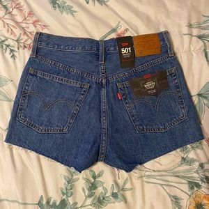 Vintage Levi High rise shorts